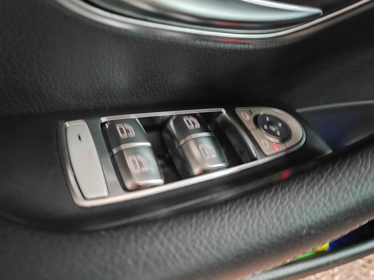 Mercedes-benz E 220 d 4Matic Auto Business Sport