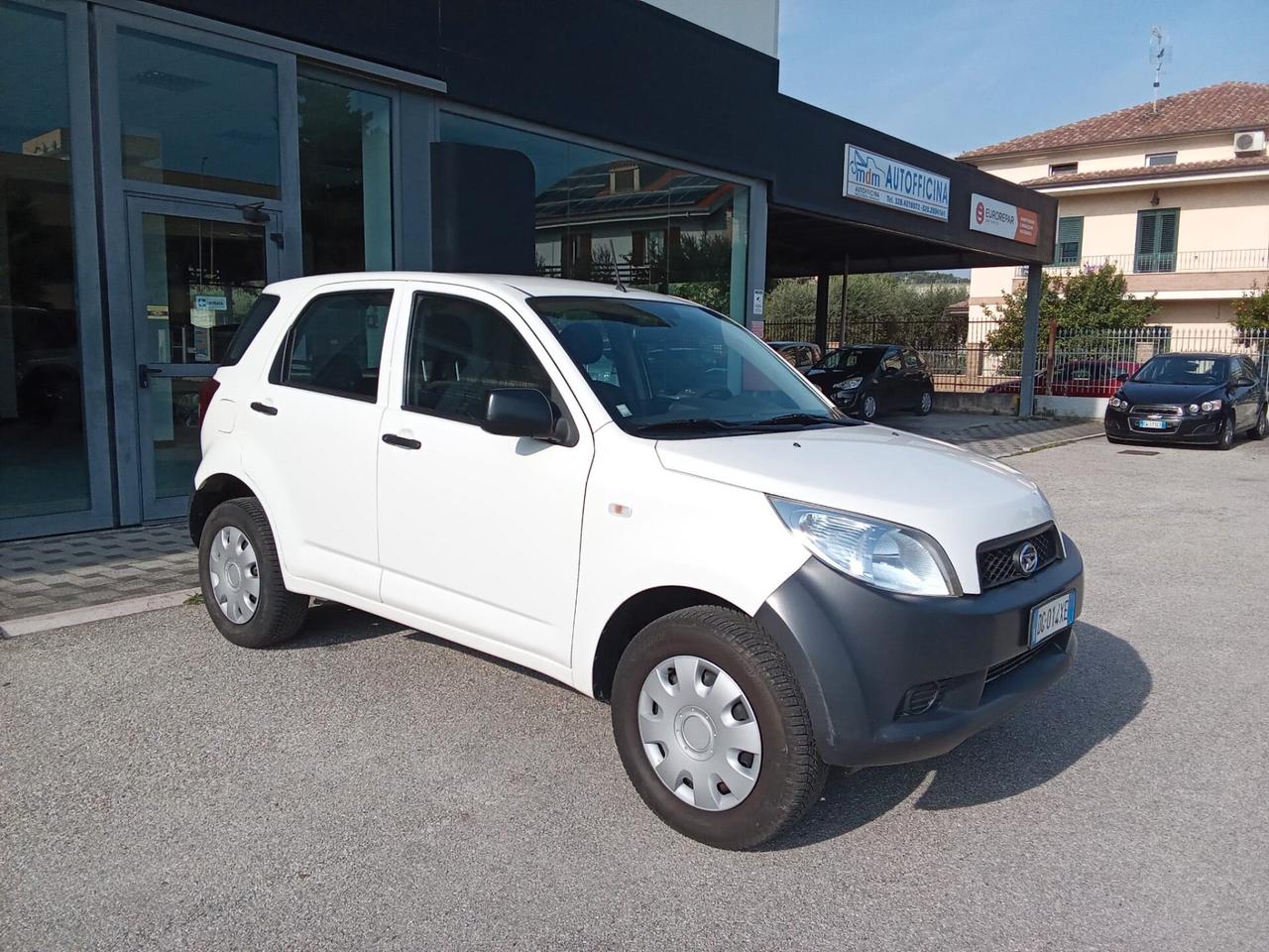 DAHIATSU TERIOS 1,3 BZ 85 4WD