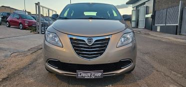 Lancia Ypsilon 1.2 69 CV 5 porte Platinum