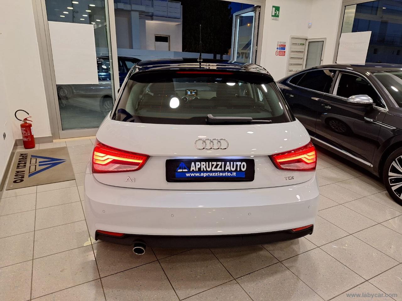 AUDI A1 SPB 1.6 TDI 116CV Admired