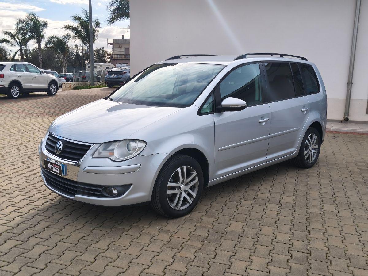 VOLKSWAGEN Touran 1.9 TDI 105 CV Highline 7 POSTI