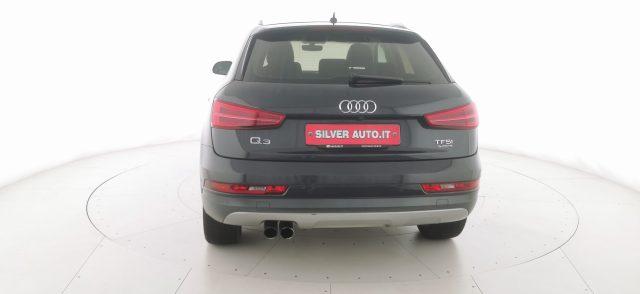 AUDI Q3 40 TFSI quattro S tronic Business Advanced