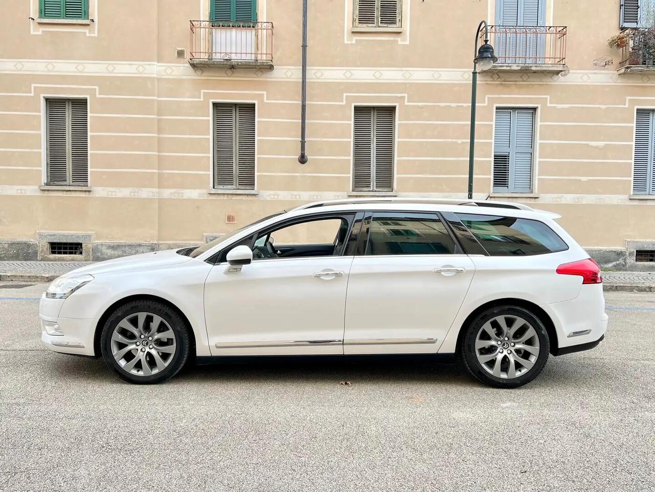 Citroen C5 2.0 HDi 160 aut. Executive Tourer