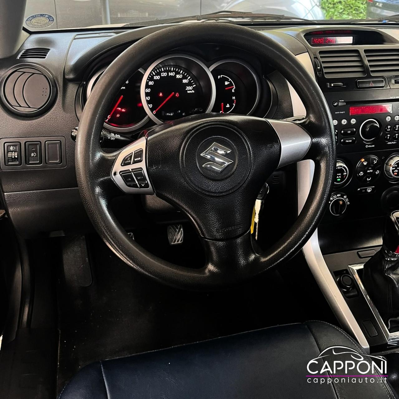 Suzuki Grand Vitara 1.9 DDiS 4X4 3 porte