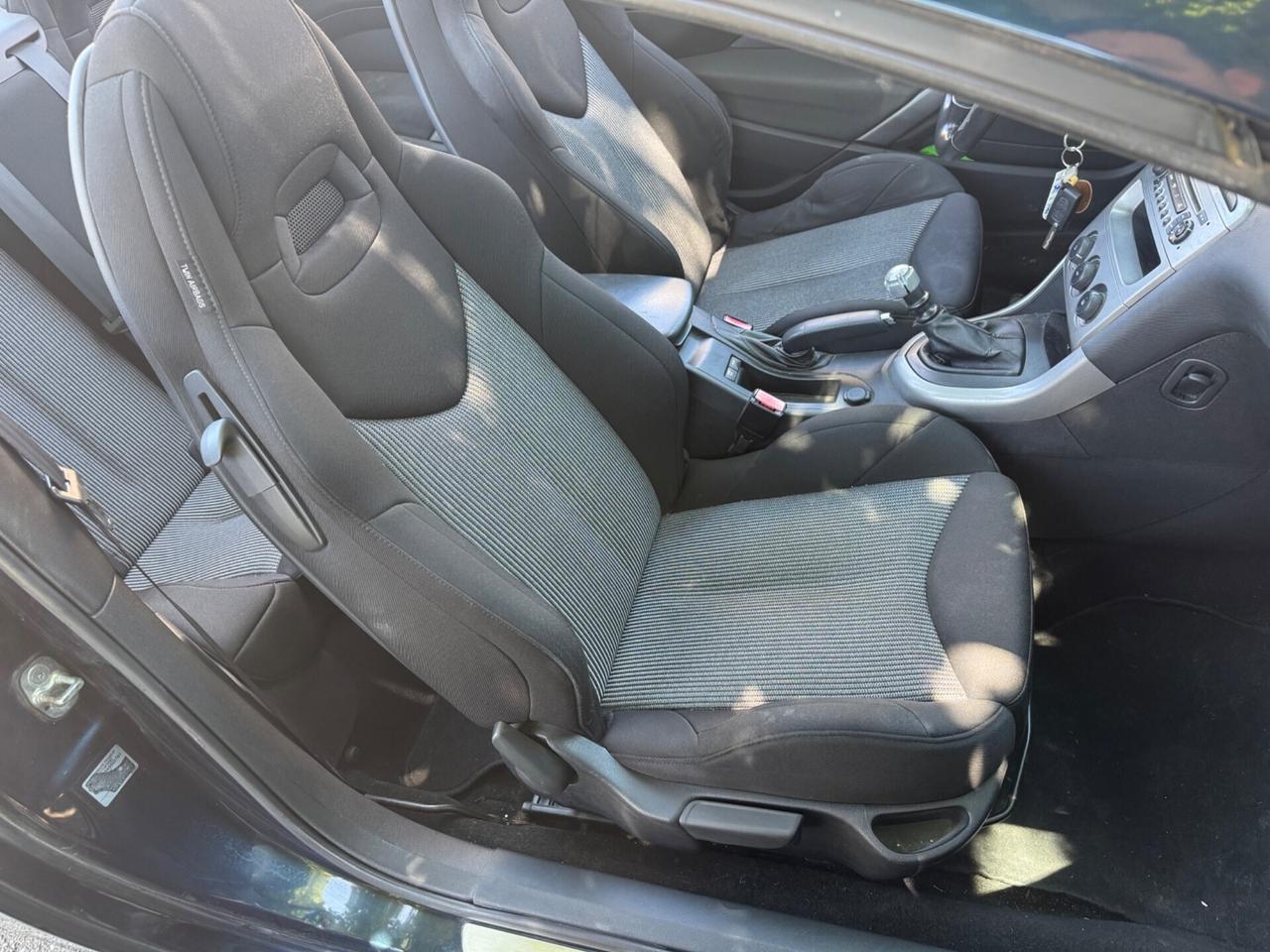 Peugeot 308 1.6 HDi Cabrio neopaten garanzia 12 mesi