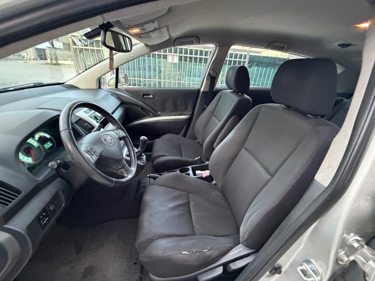 Toyota Corolla Verso 1.6 benzina euro4 neopatentati