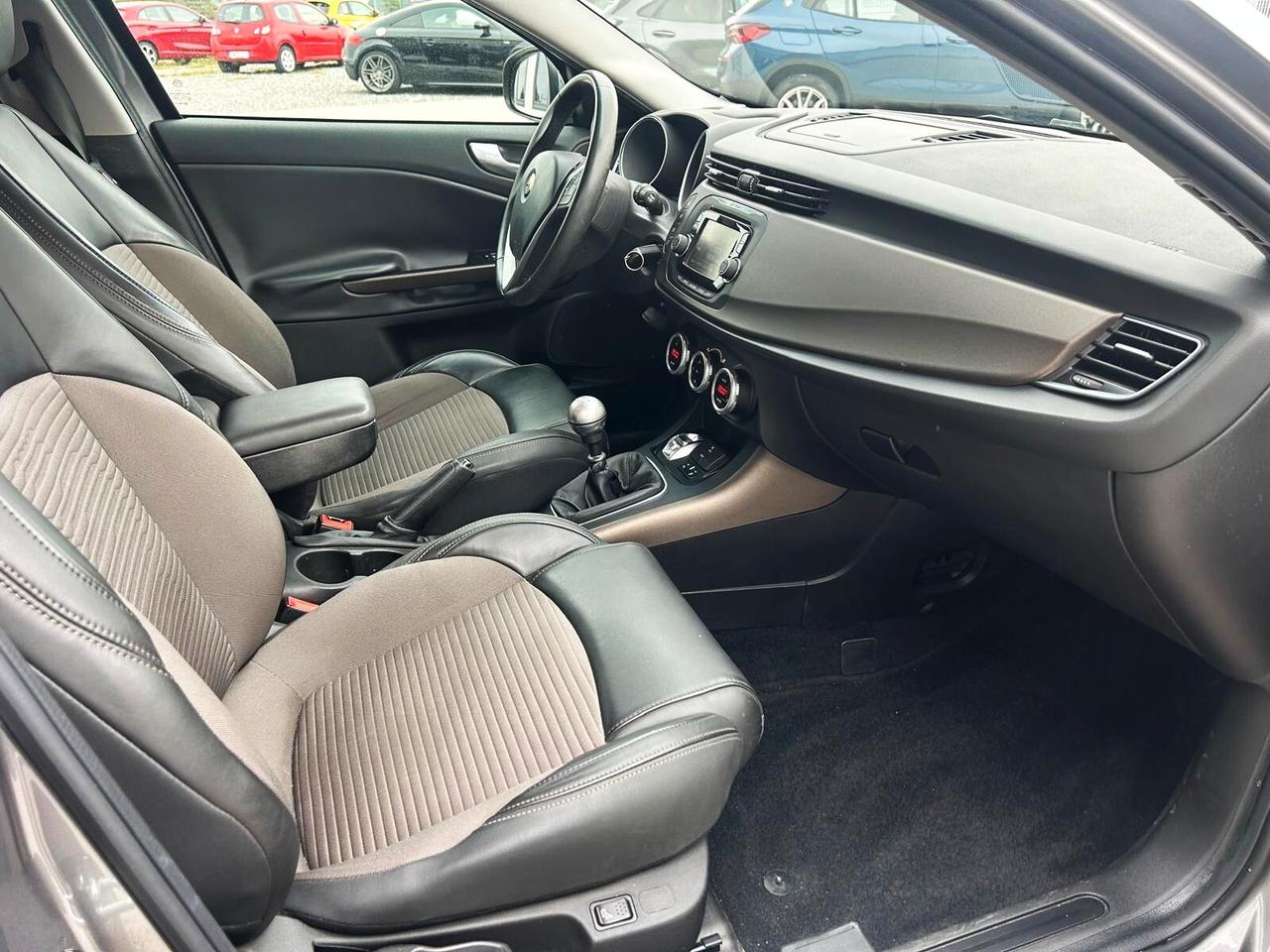 Alfa Romeo Giulietta 2.0 JTDm-2 150 CV Exclusive