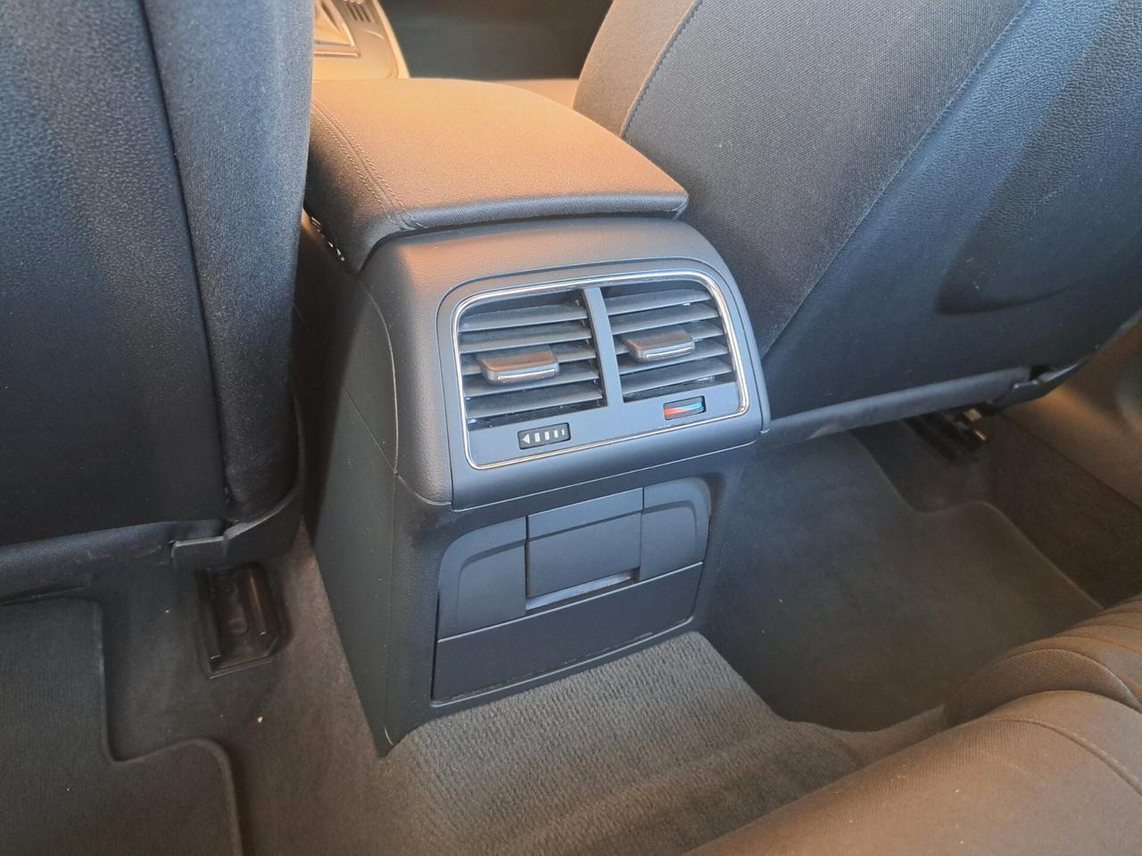 Audi A4 2.7 TDI Ambiente AUTOM.