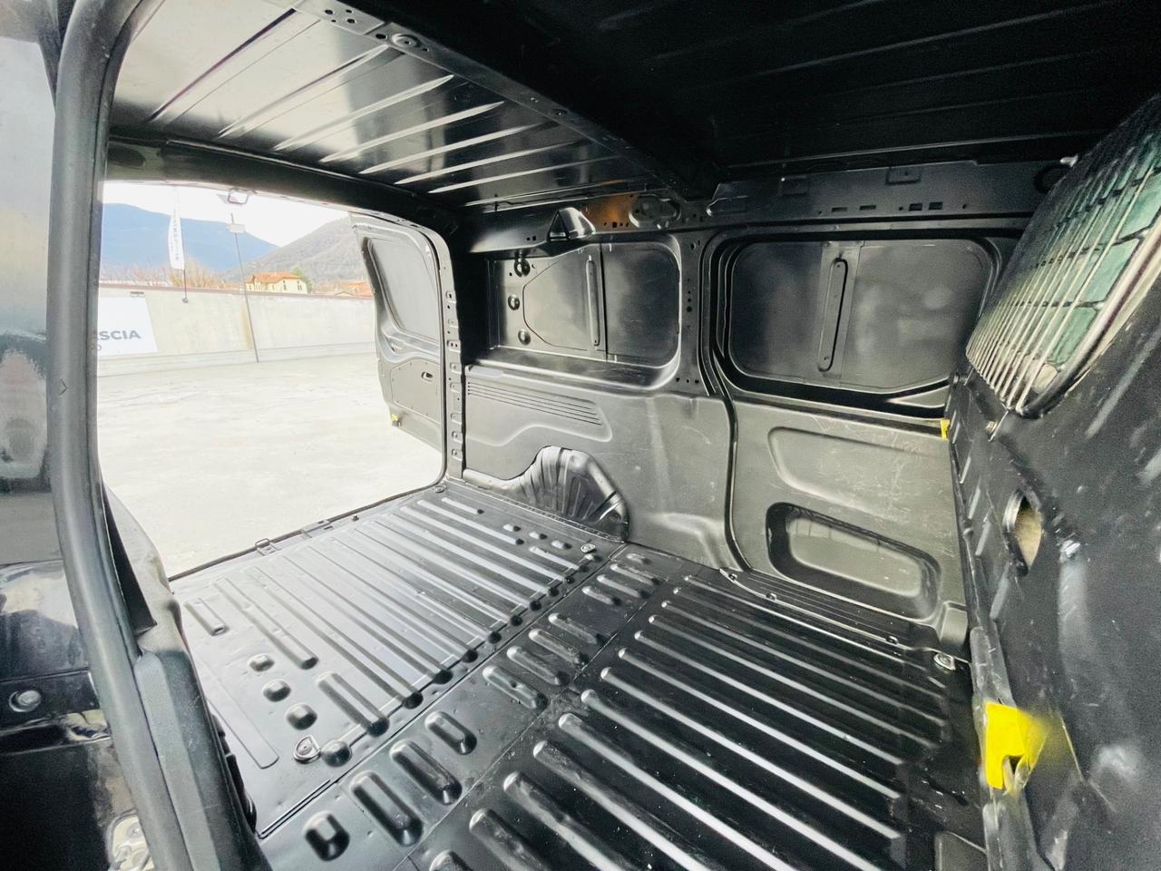 Peugeot Partner Premium Passo Lungo Euro 6D UniProprietario