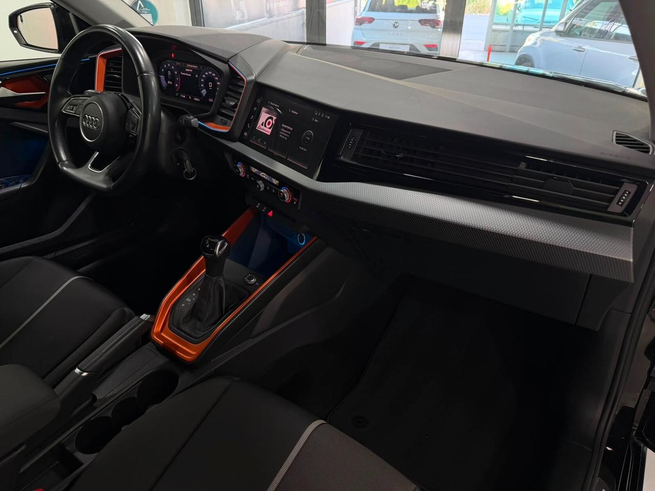 Audi A1 allstreet 30 TFSI S tronic Identity Contrast