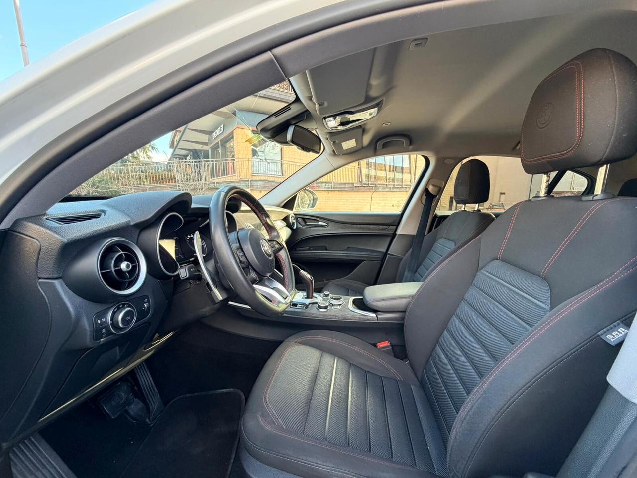 Alfa Romeo Stelvio 2.2 Turbodiesel 160 CV N1 AUTOCARRO 5 POSTI