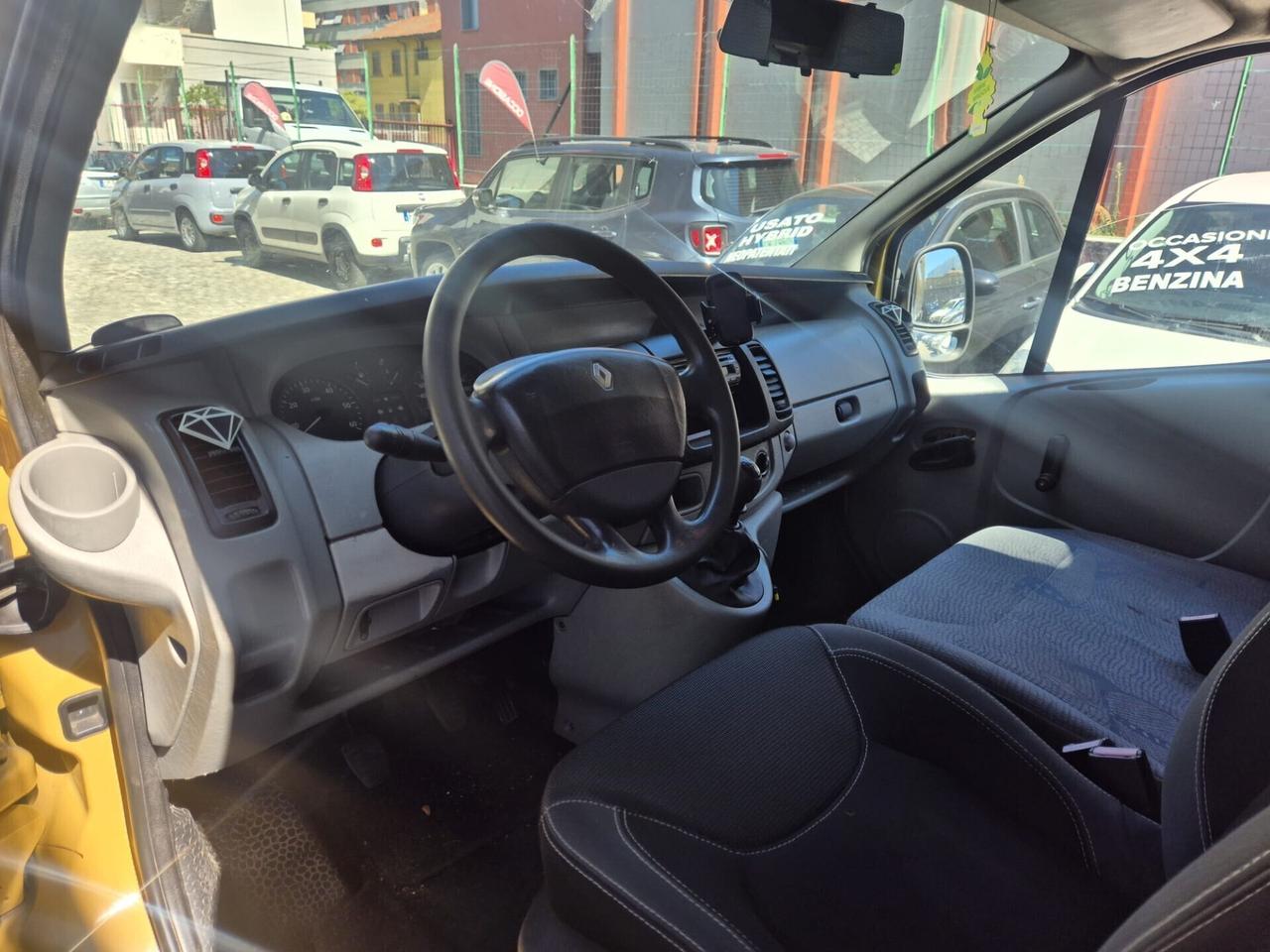 Renault Trafic T29 1.9 dCi 80CV PL