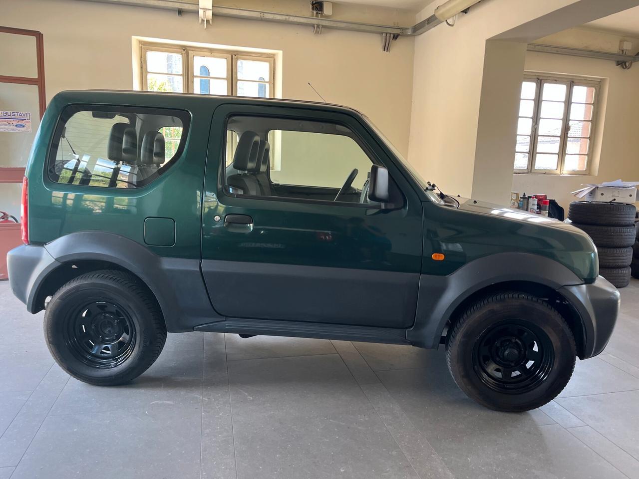 Suzuki Jimny 1.3i 16V 4WD