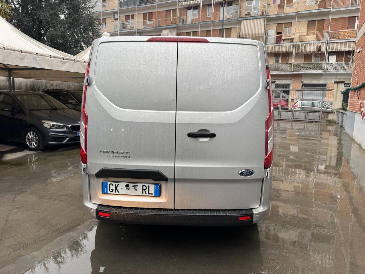 FORD TRANSIT CUSTOM 2.0 TDI 136 CV AUTOCARRO N1 6 POSTI