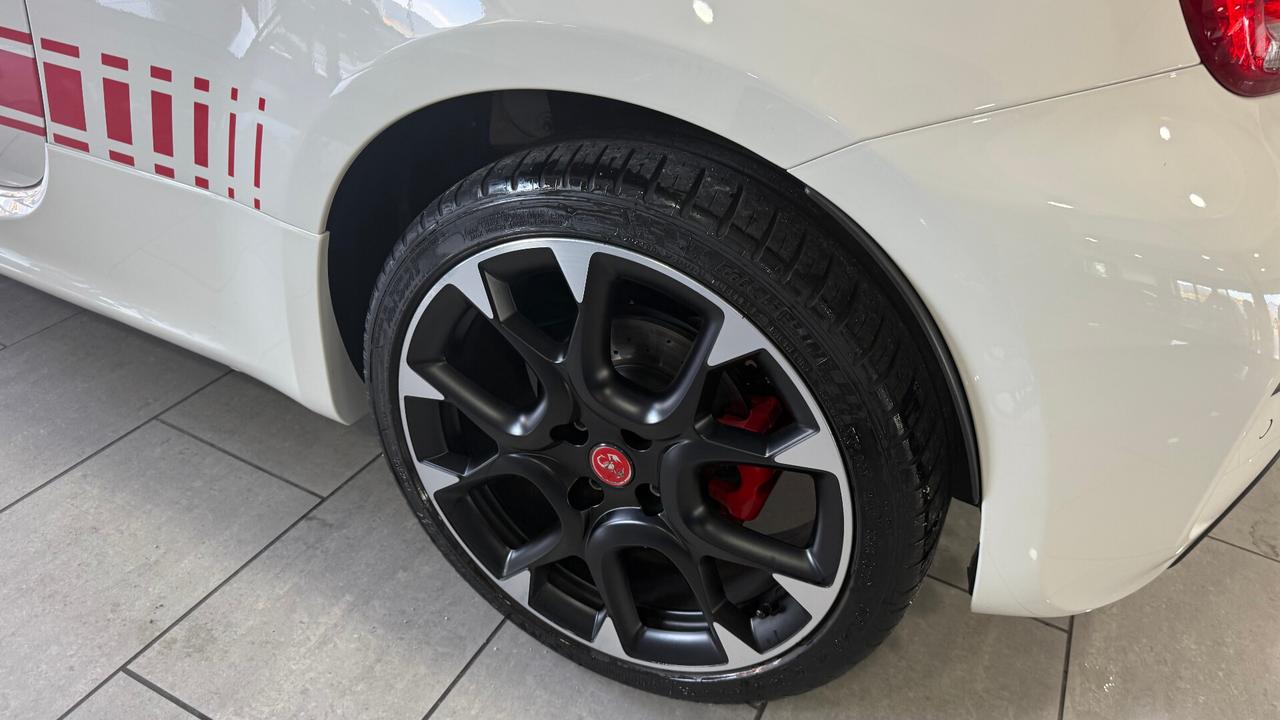 Abarth 595 1.4 Turbo T-Jet 180 CV Competizione 180 CV