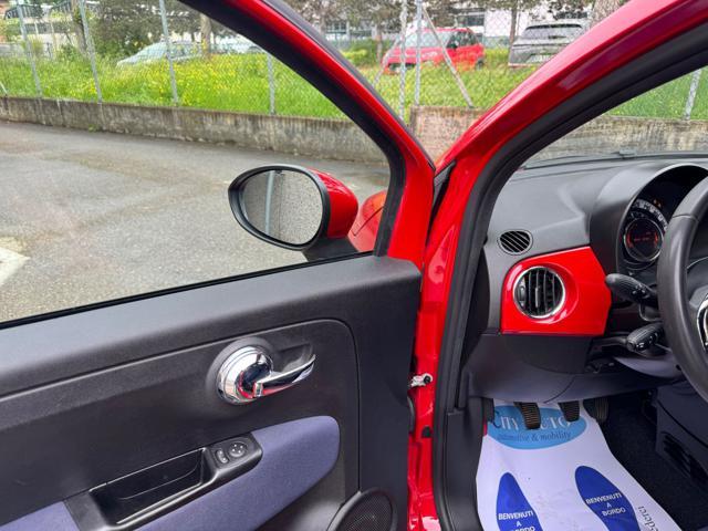 FIAT 500 1.0 Hybrid Red