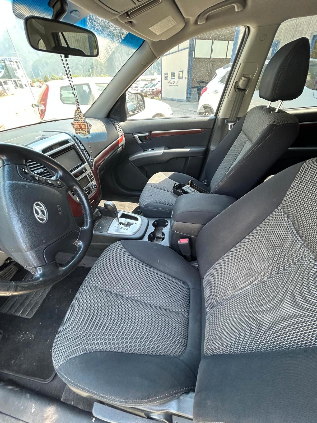 Hyundai Santa Fe 2.2 CRDi VGT aut.Dyn. Top 7p.ti
