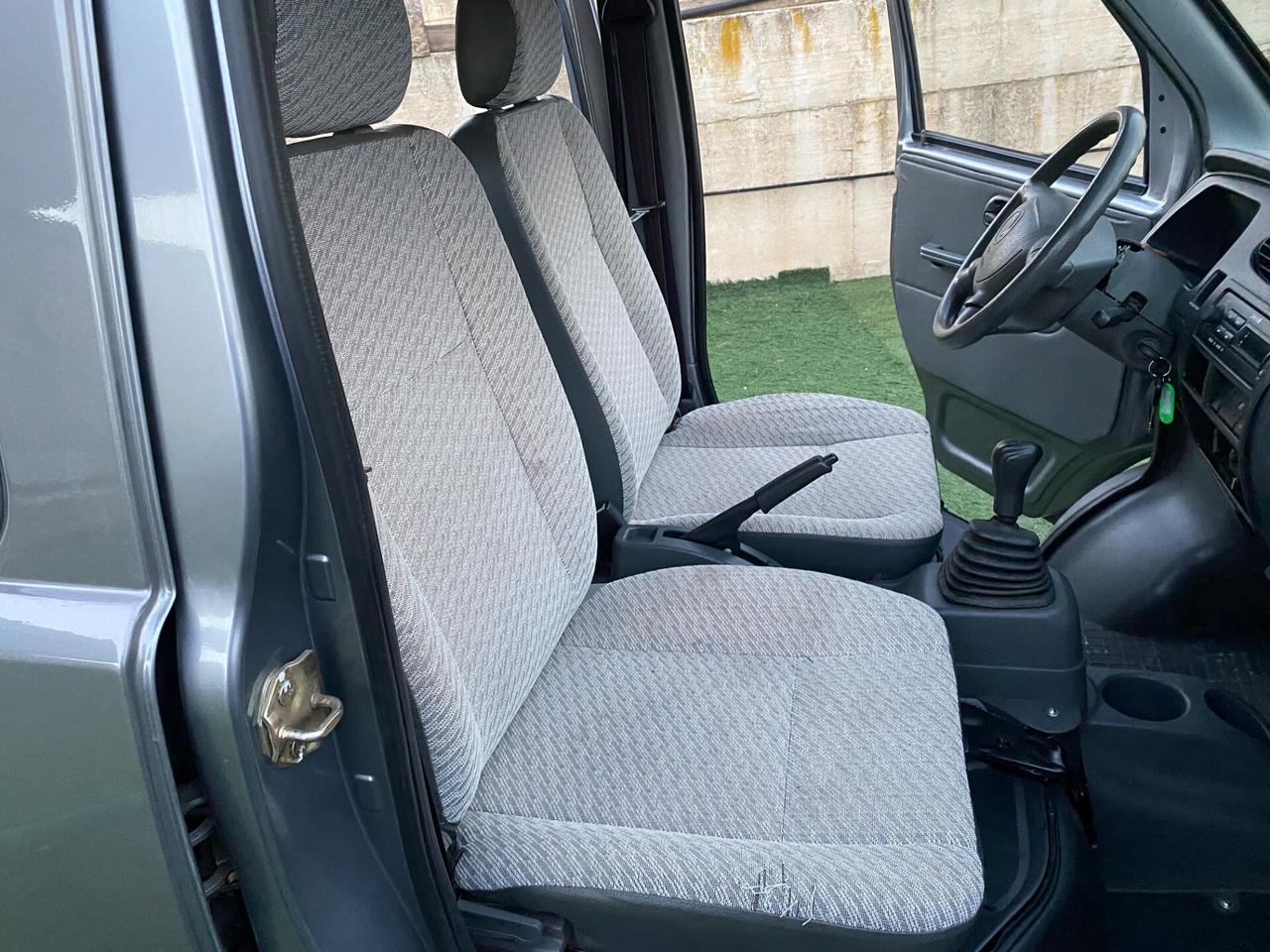 Giotti Victoria Altro Mini Truck K02 Doppia Cabina