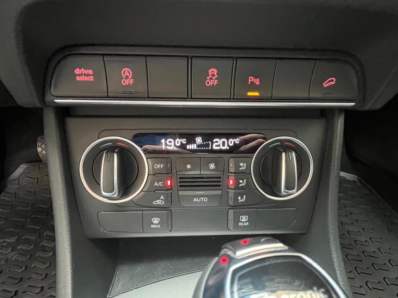 Audi Q3 2.0 TDI 184 CV quattro S tronic Sport S-LINE