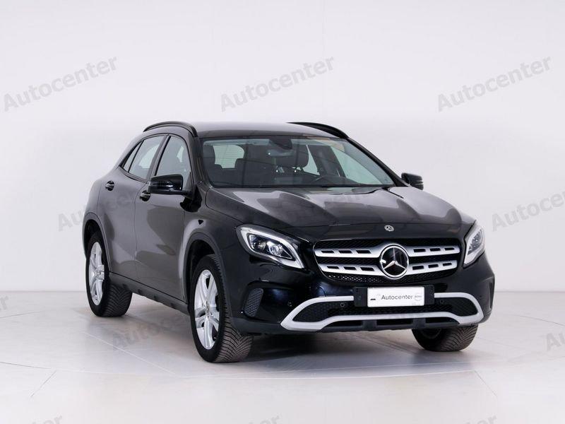 Mercedes-Benz GLA 200 d Premium auto