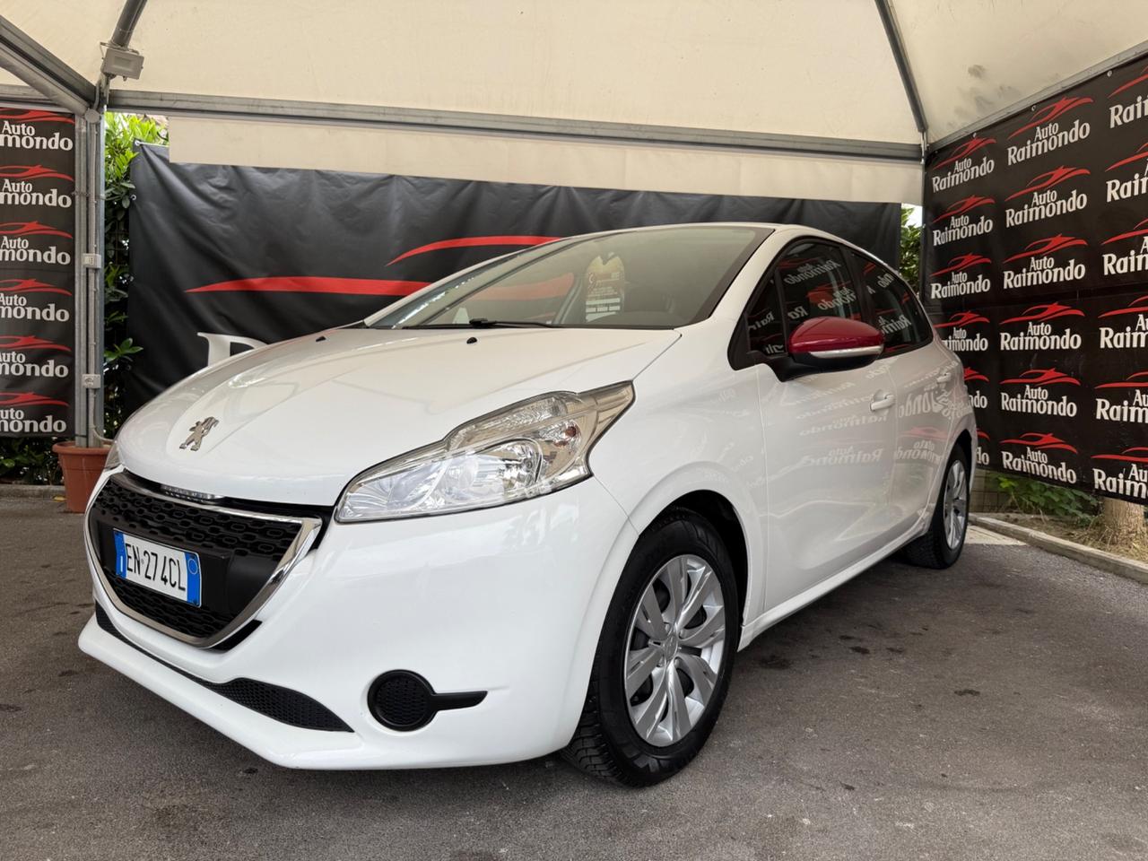 Peugeot 208 1.4 HDi 68 CV 5 porte