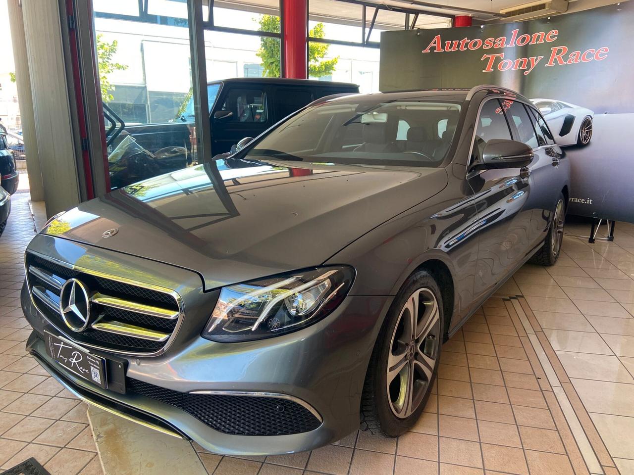 Mercedes E 200 Premium Plus