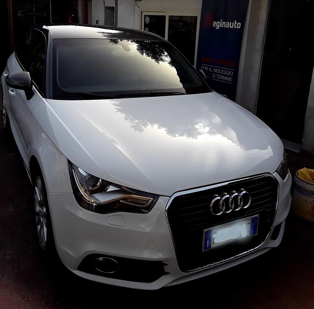 AUDI A1 SPORTBAK 1.6 TDI AMBITION TIPTRONIC