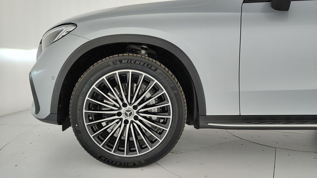 Mercedes-Benz GLC 220 d 4MATIC