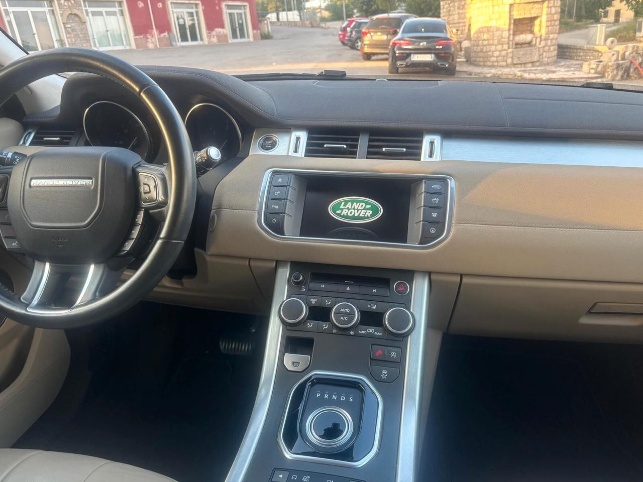 Range Rover Evoque 2.0 TD4 180 CV 5p. SE Dynamic