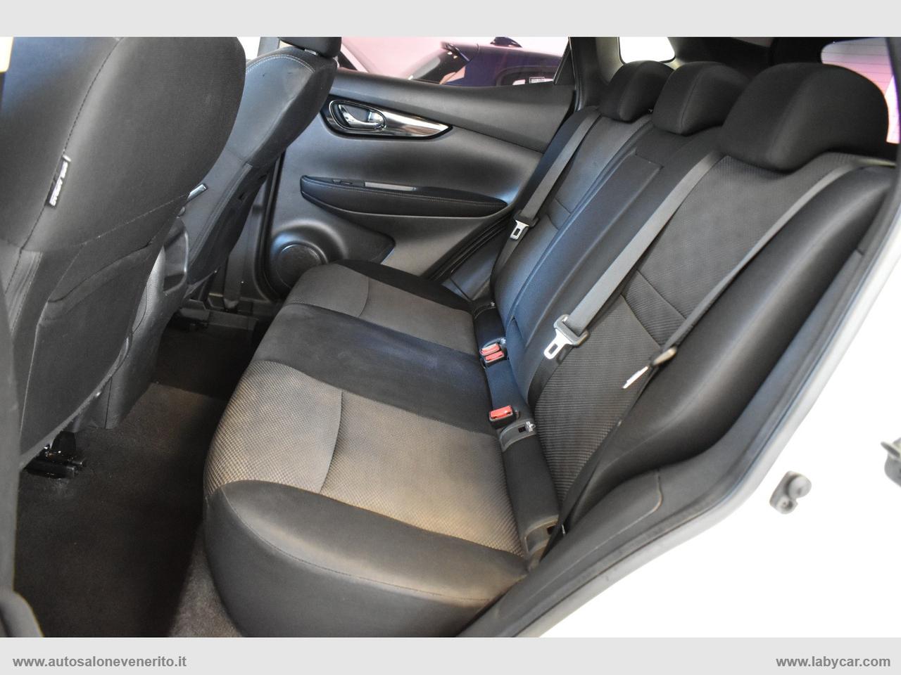 NISSAN Qashqai 1.5 dCi Tekna