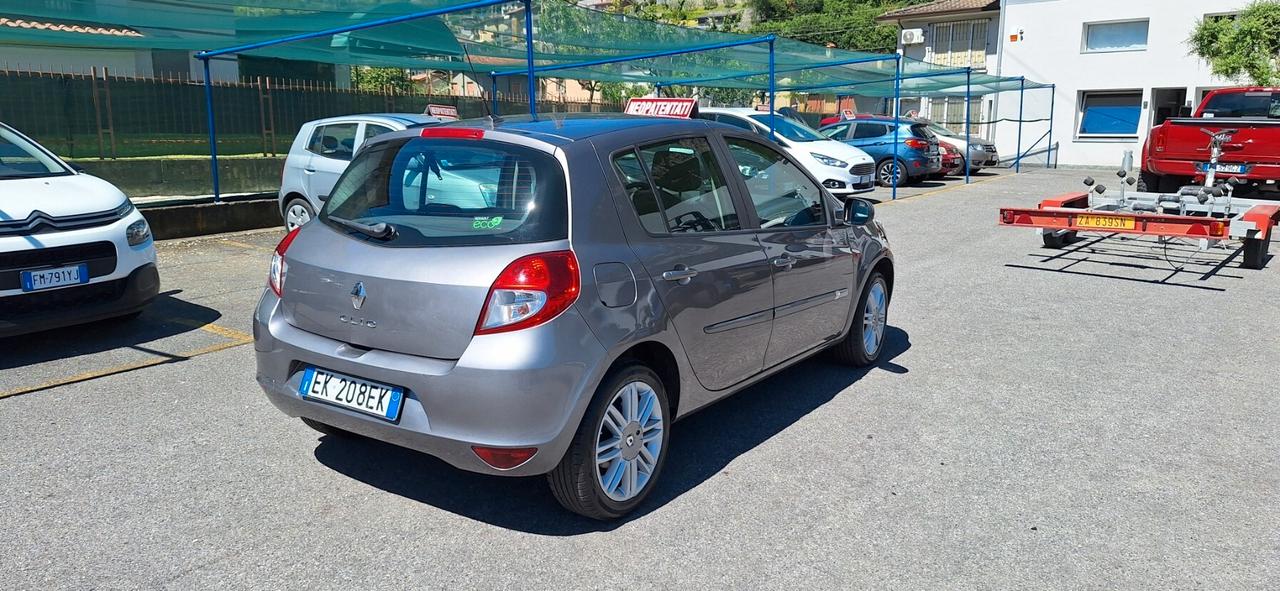 Renault Clio 1.2 16V 5 porte Live!