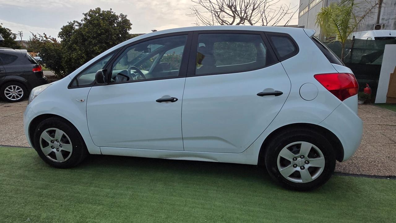 Kia Venga 1.4 CRDi 90CV Cool