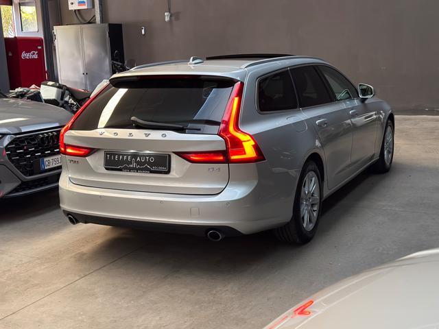 VOLVO V90 D4 Geartronic Momentum
