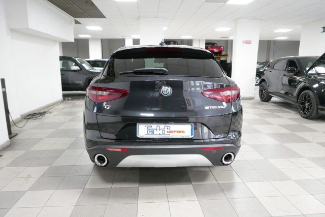 ALFA ROMEO Stelvio 2.2 Turbodiesel 210 CV AT8 Q4 Business