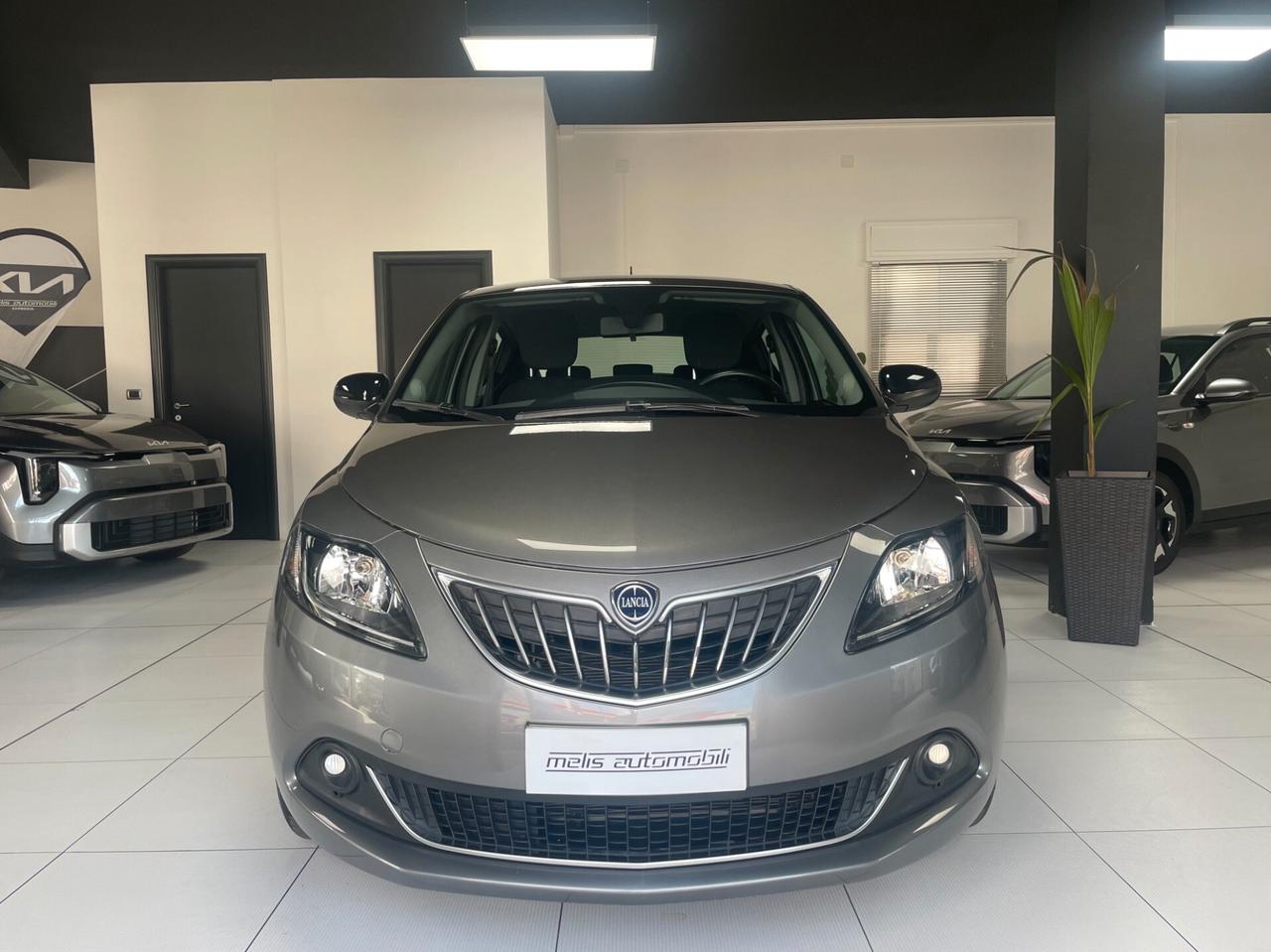 Lancia Ypsilon 1.0 FireFly 5 porte S&S Hybrid Gold