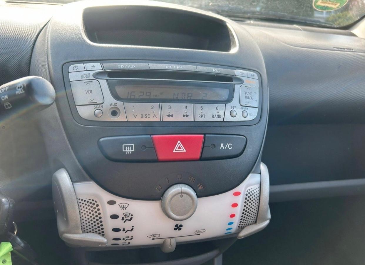 Citroen C1 1.0 clima 5 porte Neopatentati km 72.000