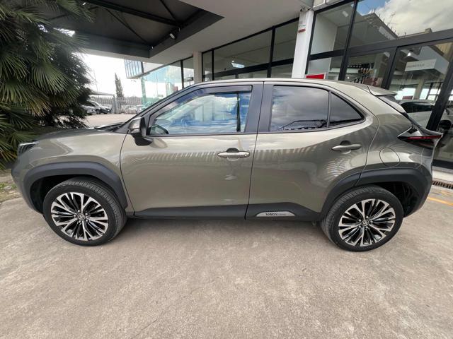 TOYOTA Yaris Cross 1.5 Hybrid 5p. E-CVT AWD-i Lounge