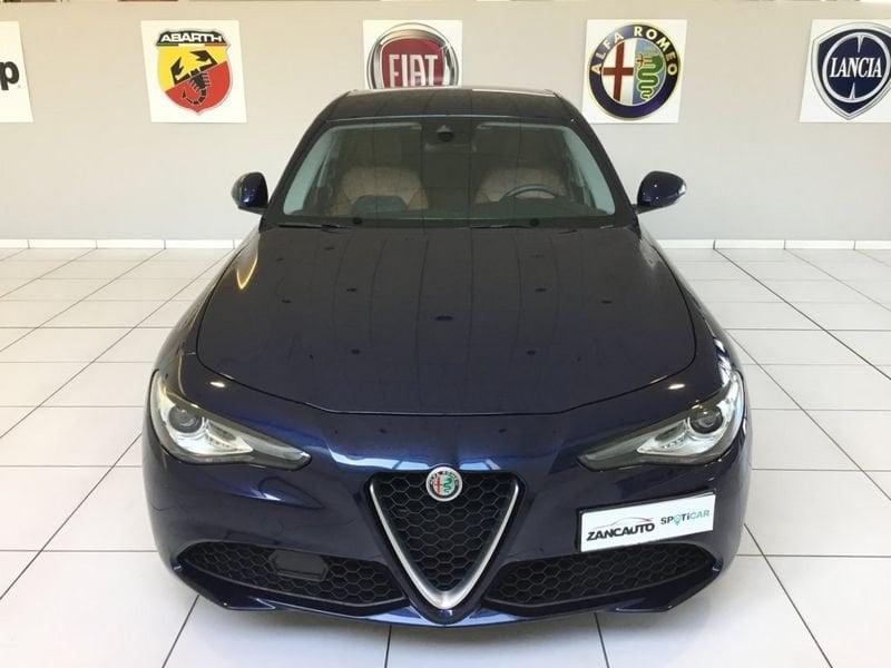 Alfa Romeo Giulia 2.2 T-Diesel 150CV AT8 Super USATO GARANTITO