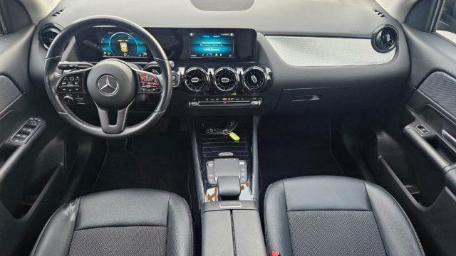 MERCEDES-BENZ GLA 200 d Automatic Premium