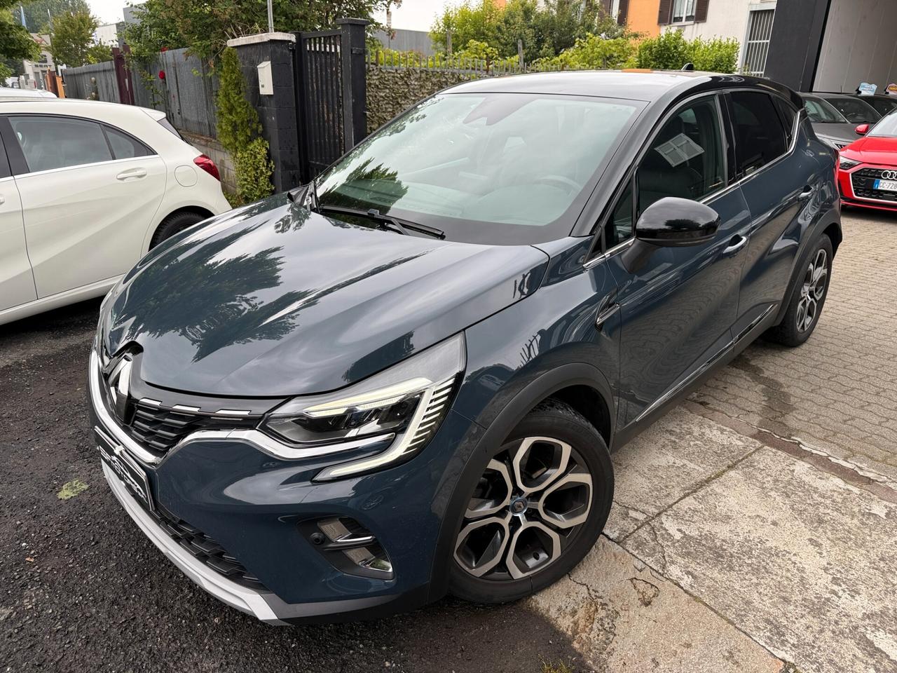 Renault Captur Plug-in Hybrid E-Tech 160 CV Intens