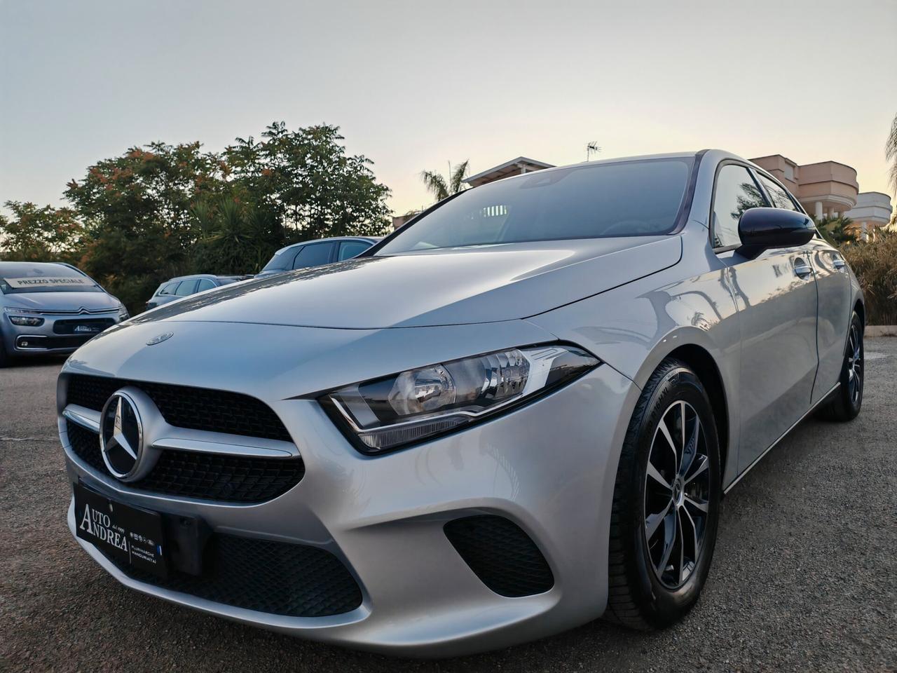 Mercedes-benz A 180d 2.0 Navig cam 2021