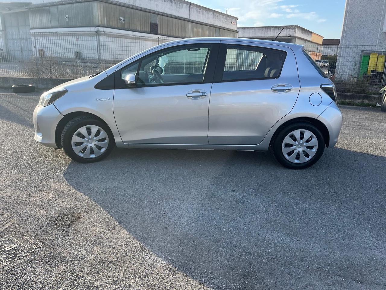 Toyota Yaris 1.5 Hybrid automatica 87000 km