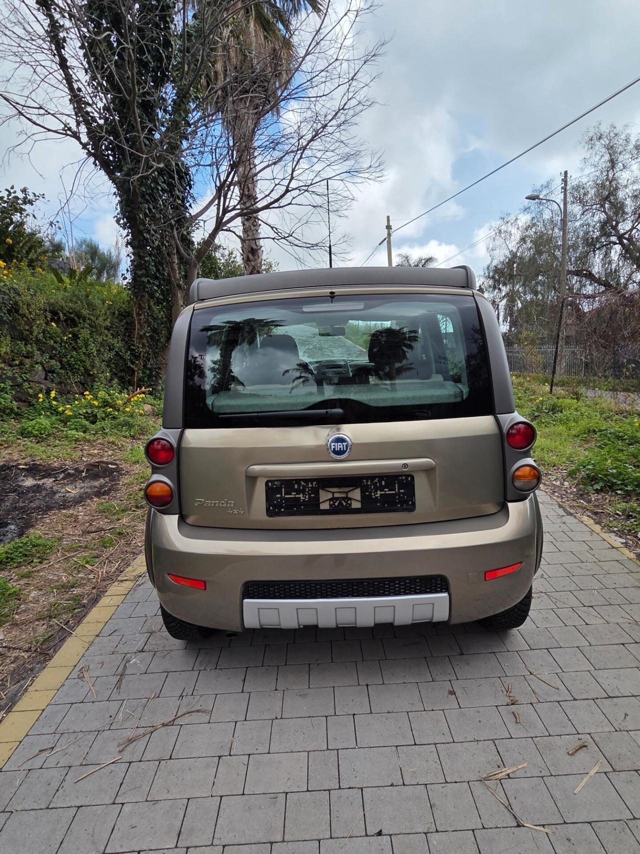 Fiat Panda 1.3 MJT 16V 4x4 Cross
