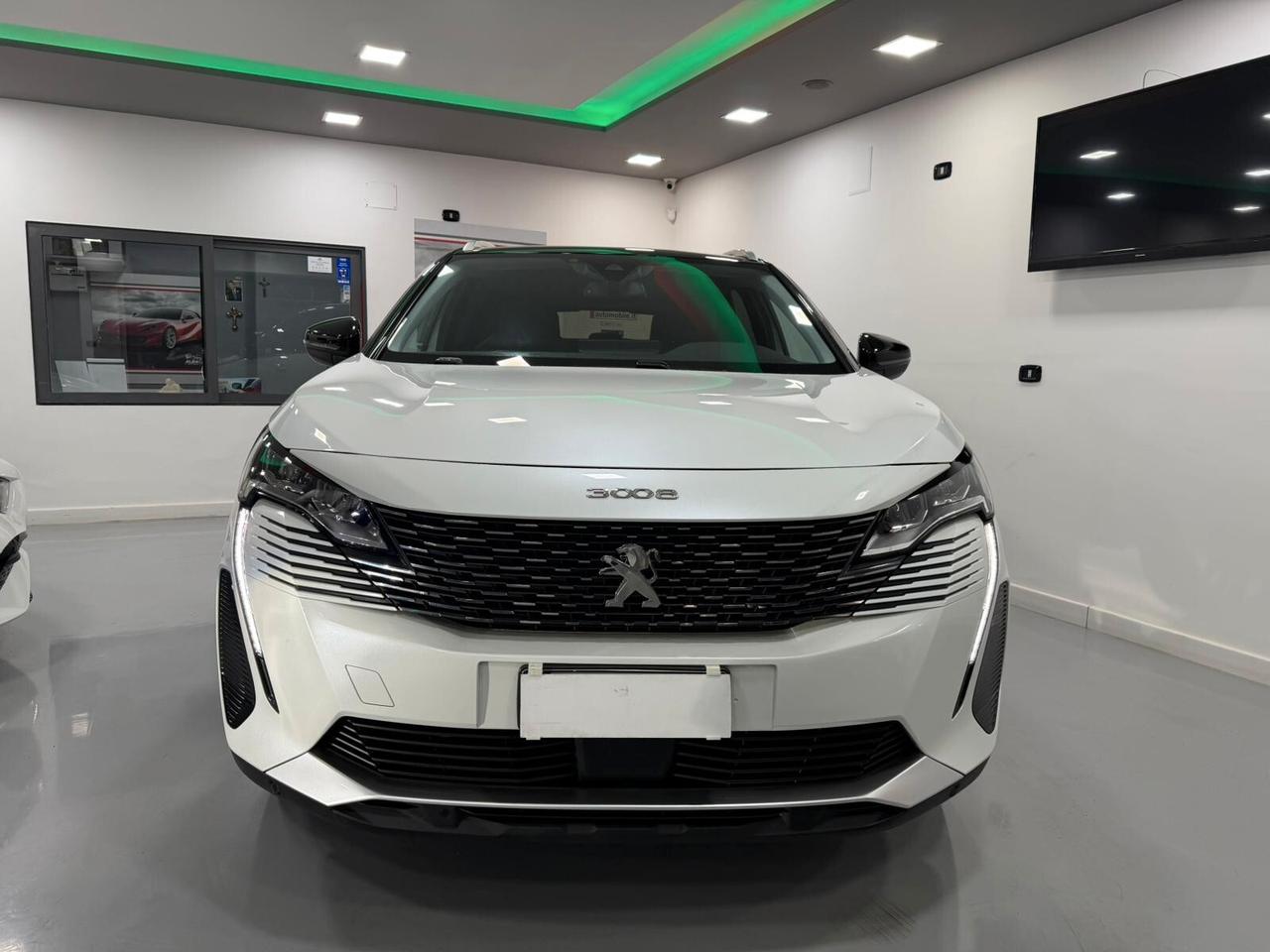 Peugeot 3008 BlueHDi 130 S&S EAT8 Allure