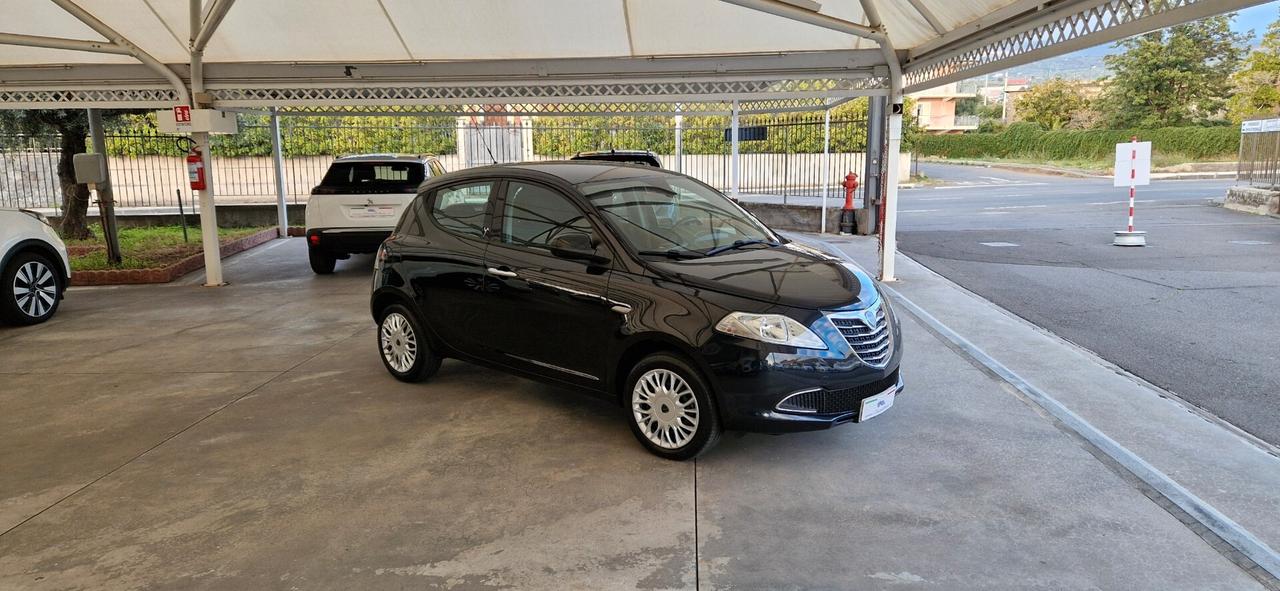 Lancia Ypsilon 1.3 Mjt 95cv 5 porte S&S Platinum