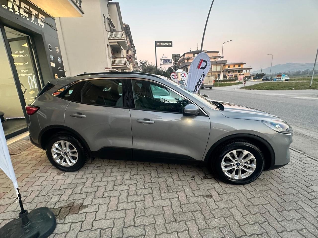 Ford Kuga 2.5 Full Hybrid 190 CV CVT 2WD Titanium Business