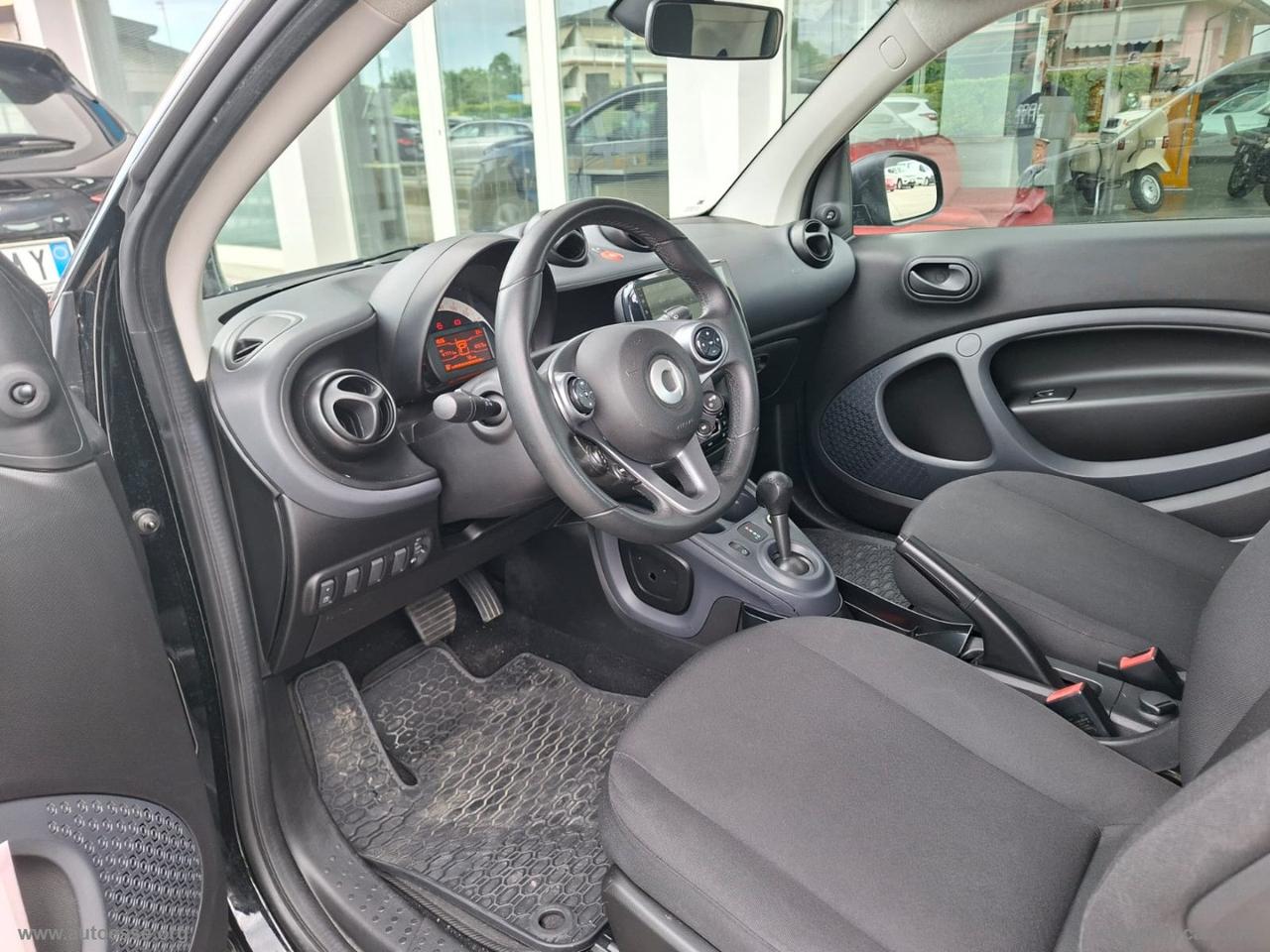 SMART fortwo 70 1.0 twinamic