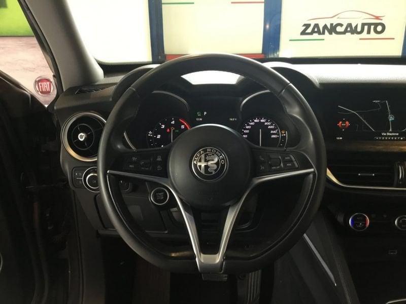 Alfa Romeo Stelvio 2.2 Turbodiesel 210 CV AT8 Q4 Super
