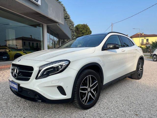 MERCEDES-BENZ GLA 200 d Automatic 4Matic Sport Enduro TETTO PANORAMICO