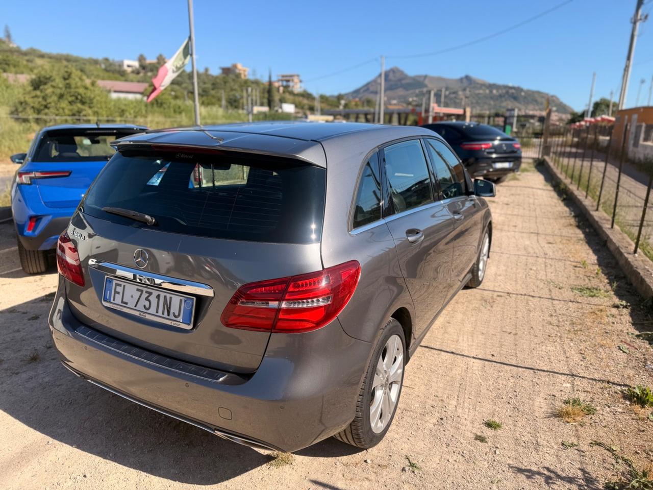 Mercedes-benz B 180 d Premium